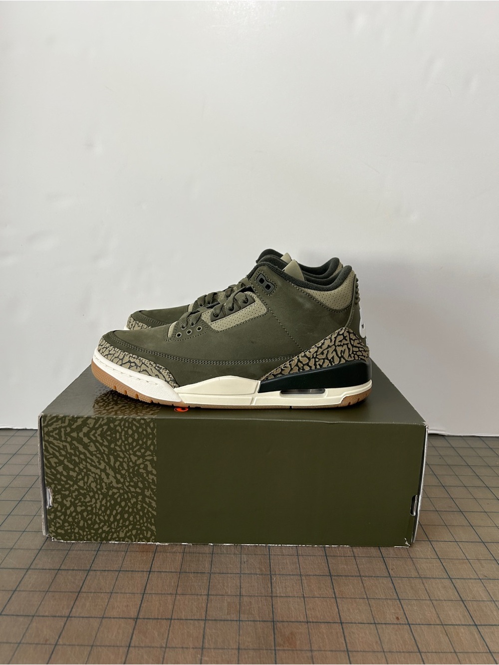 Jordan 3 Retro ‘Family Affair’